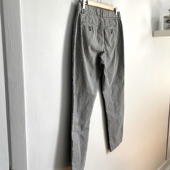 Gap Slim City Black & White Khakis, Size 8R - Picture 8 of 16